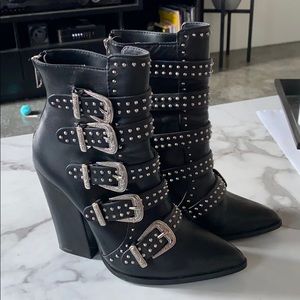 Steve Madden Comet Booties